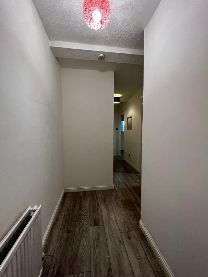 Lovely 2 Bedroom Apartment - Edinburgh City Centre Bagian luar foto